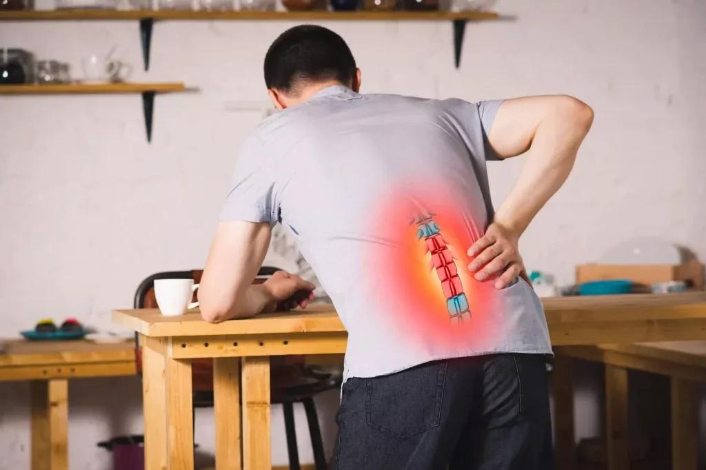 Pinched Nerve in the Back Diagnosis and Therapy Option