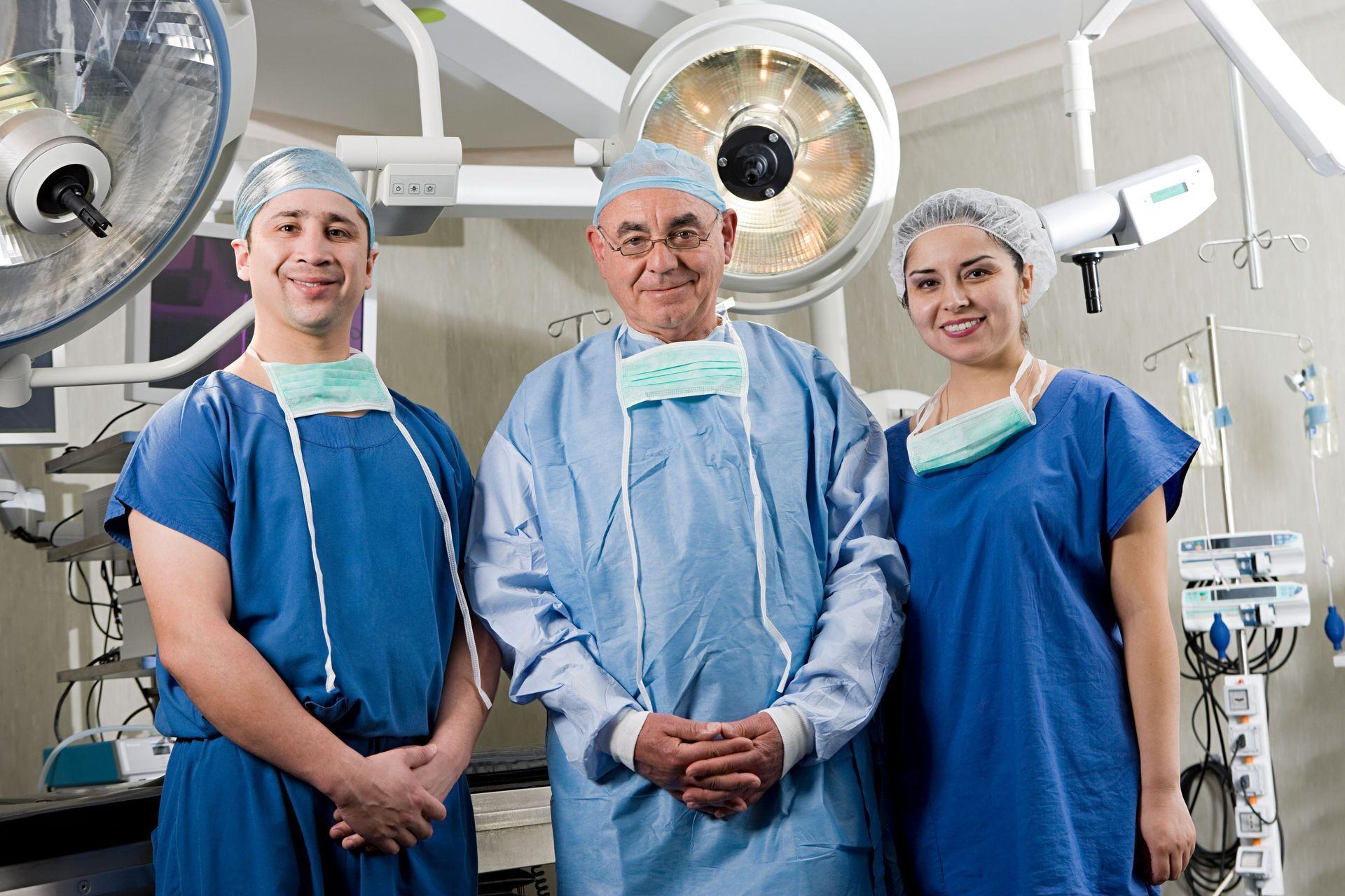 10+ Best Endoscopic Spine Surgeons in 2024